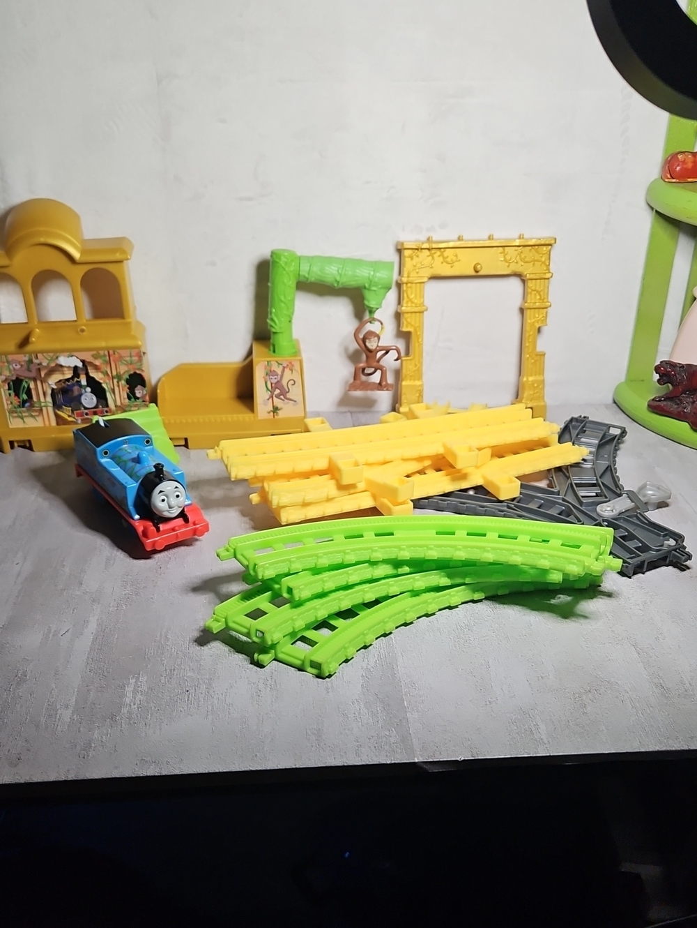 Thomas The Train Goes To India